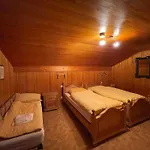 Lodge Visperblick 24-7 Parkplatz Und Fruehstueck Inkl Ausserberg
