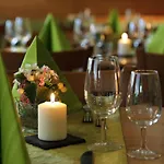 Lodge Visperblick 24-7 Parkplatz Und Fruehstueck Inkl *