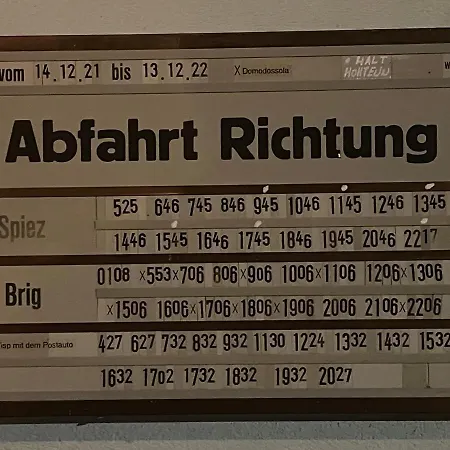 אכסניה Visperblick 24-7 Parkplatz Und Fruehstueck Inkl