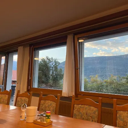 Visperblick 24-7 Parkplatz Und Fruehstueck Inkl Alojamento de Turismo Selvagem Ausserberg