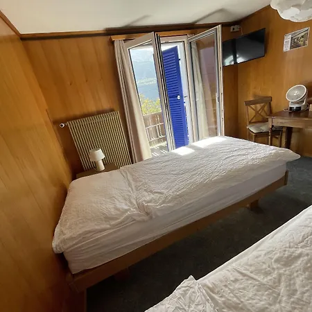 Visp Erblick H O T E L Bahnhof Lodge Ausserberg