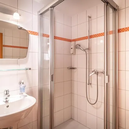 Visperblick 24-7 Parkplatz Und Fruehstueck Inkl Alojamento de Turismo Selvagem *